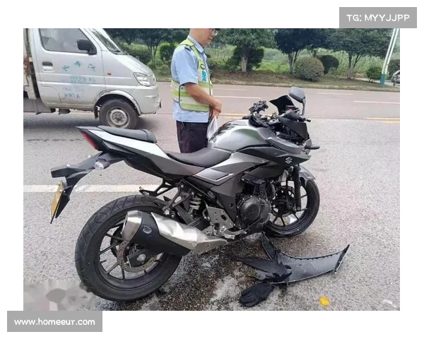 摩托车比赛事故图片 摩托车比赛事故图片